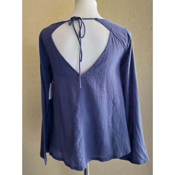 Volcom Women's Textured Bangalow Flare Sleeve Blouse Top Size XS - Picture 2 of 7